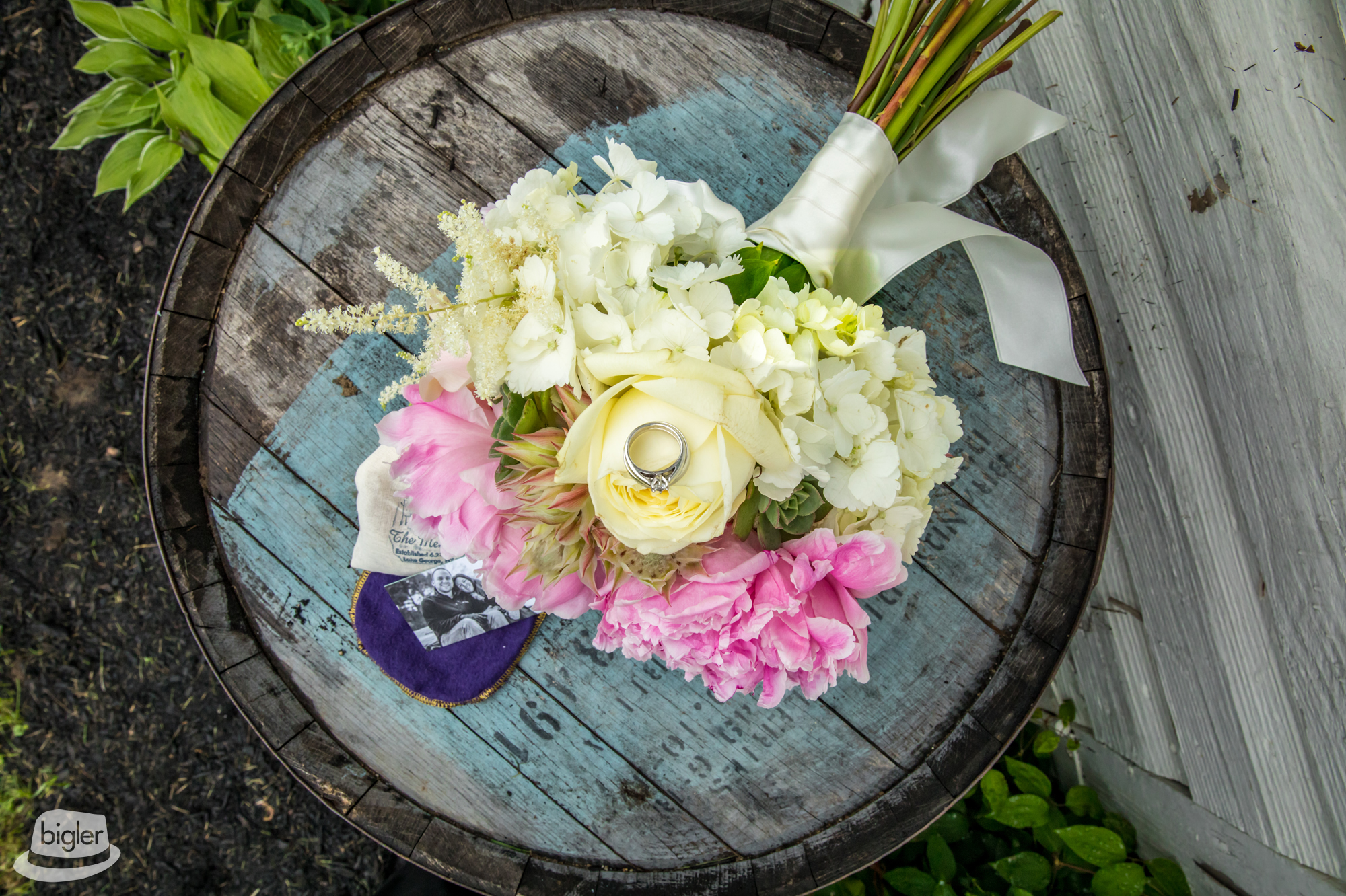 20180623_-_01_-_Burlap_and_Beams_Wedding